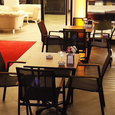 Otel Favorite